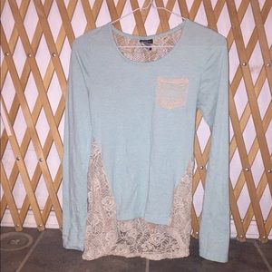 Teal long sleeve shirt with lace pocket